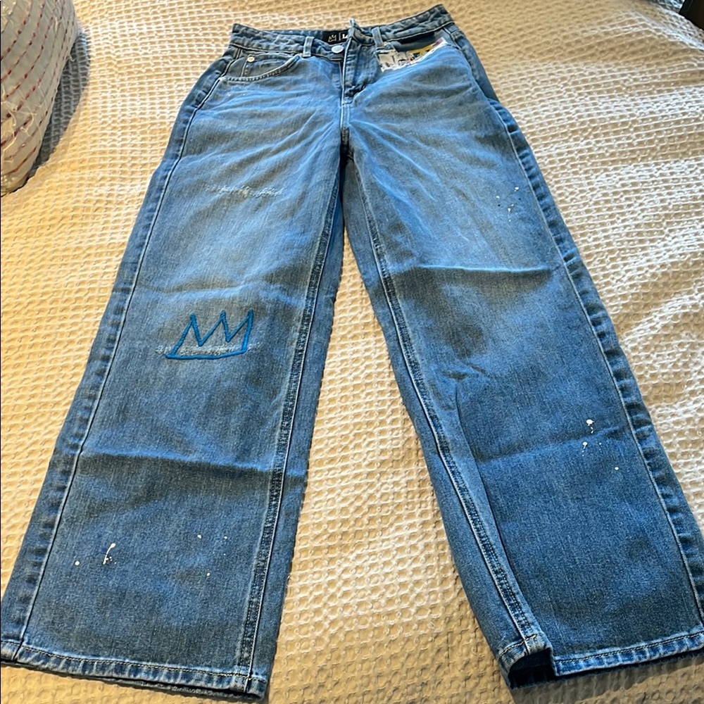 Women's Blue Jeans with Crown Embroidery